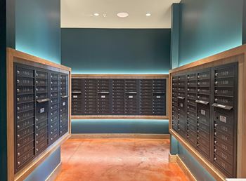 24/7 Controlled access package room